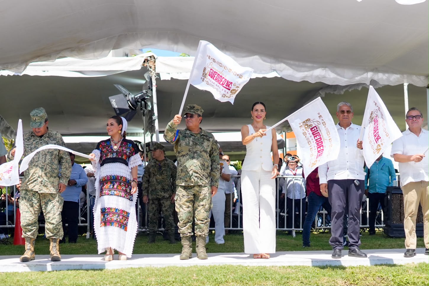 Visita Ixtapa-Zihuatanejo la gobernadora Evelyn Salgado Pineda.