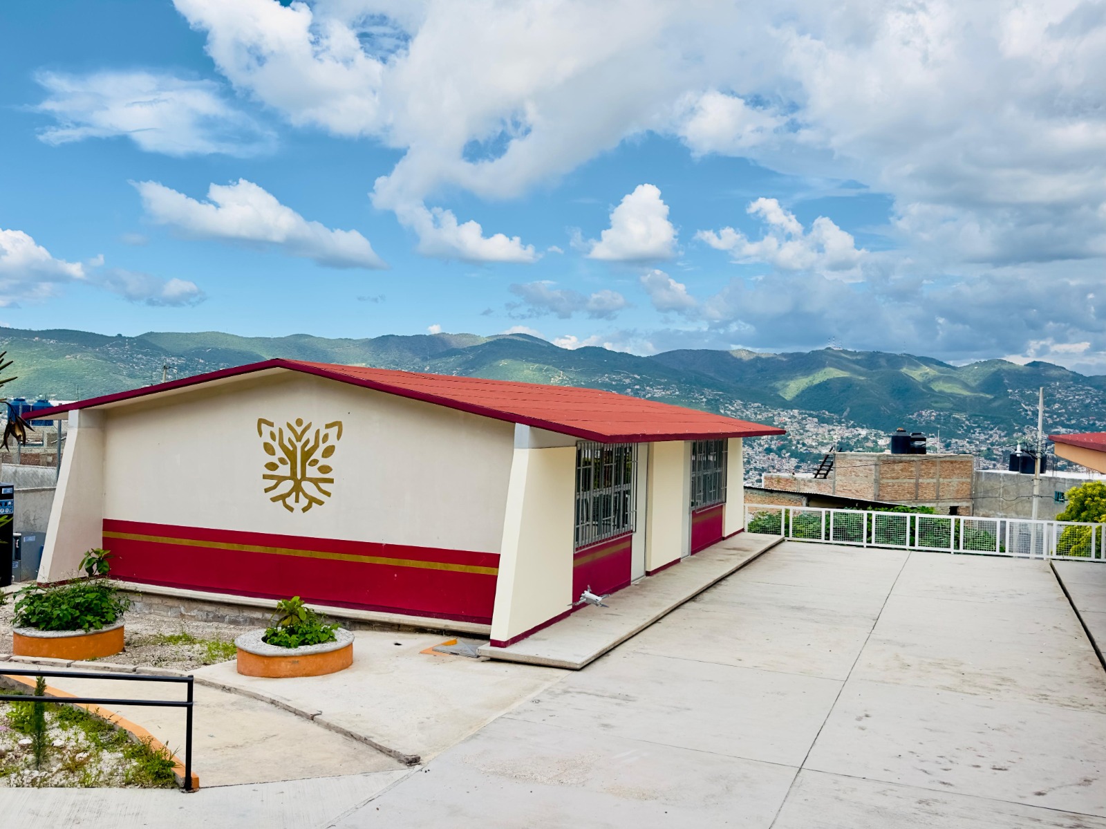 Evelyn Salgado lleva la transformación educativa a la zona Centro con más de 311 obras y acciones