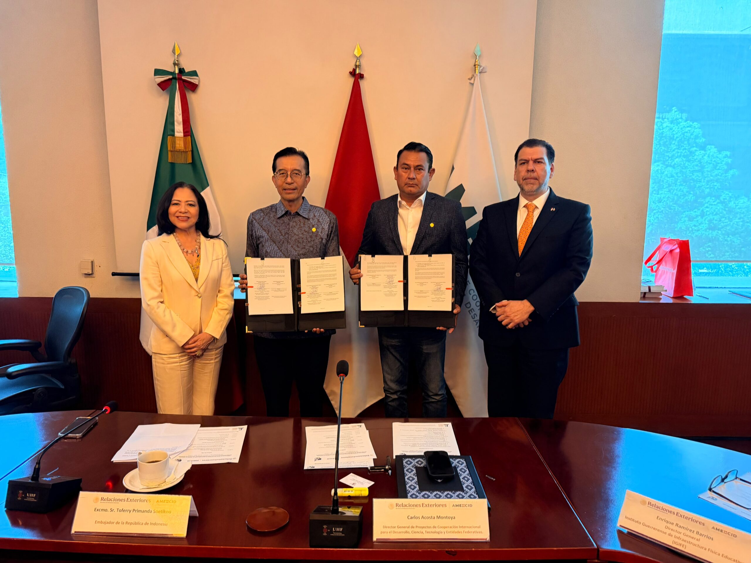 Indonesia dona recursos para rehabilitar escuela de Acapulco afectada por el huracán Otis