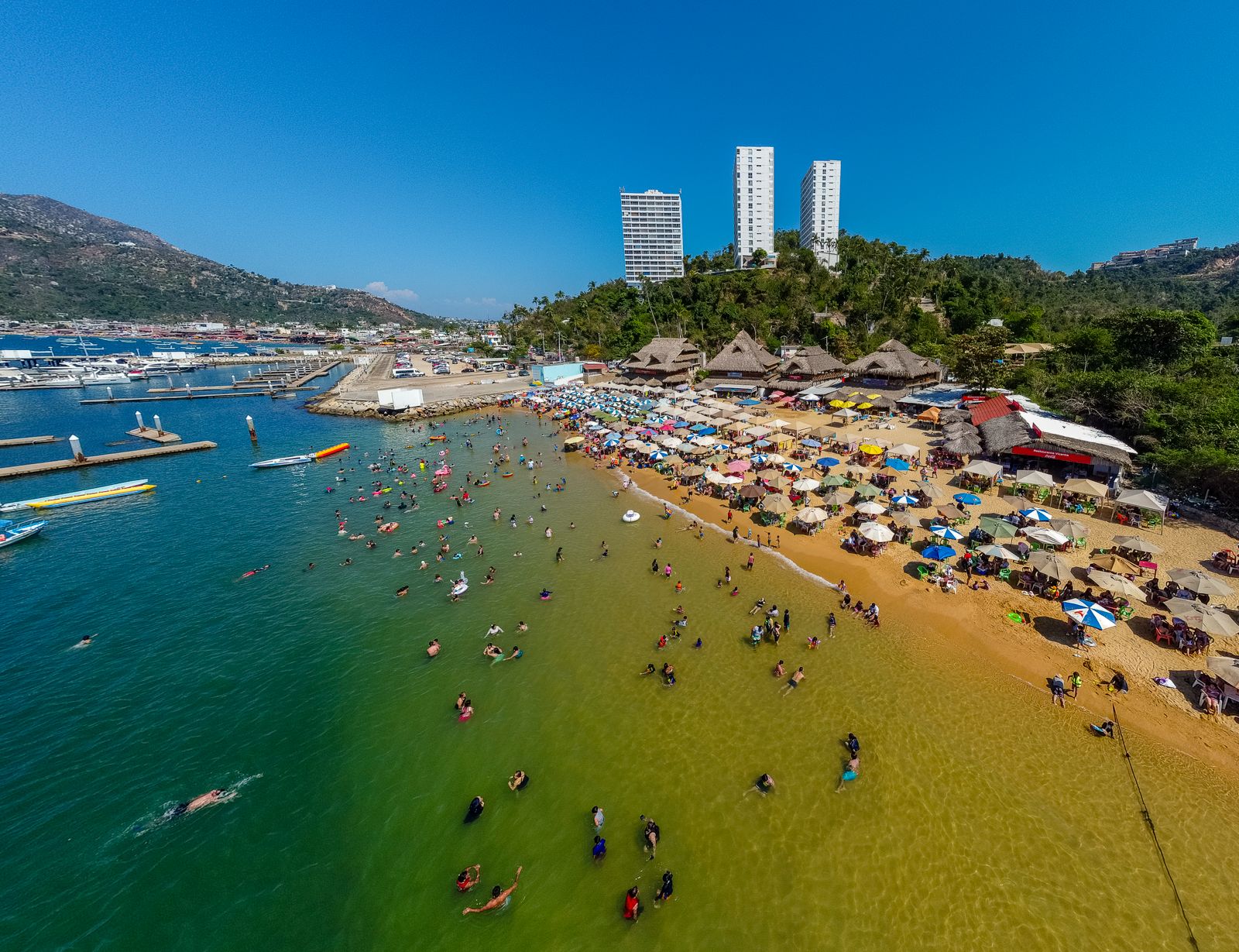 Acapulco, el destino preferido de paseantes y con alta ocupación hotelera en la presente temporada de verano: Sectur