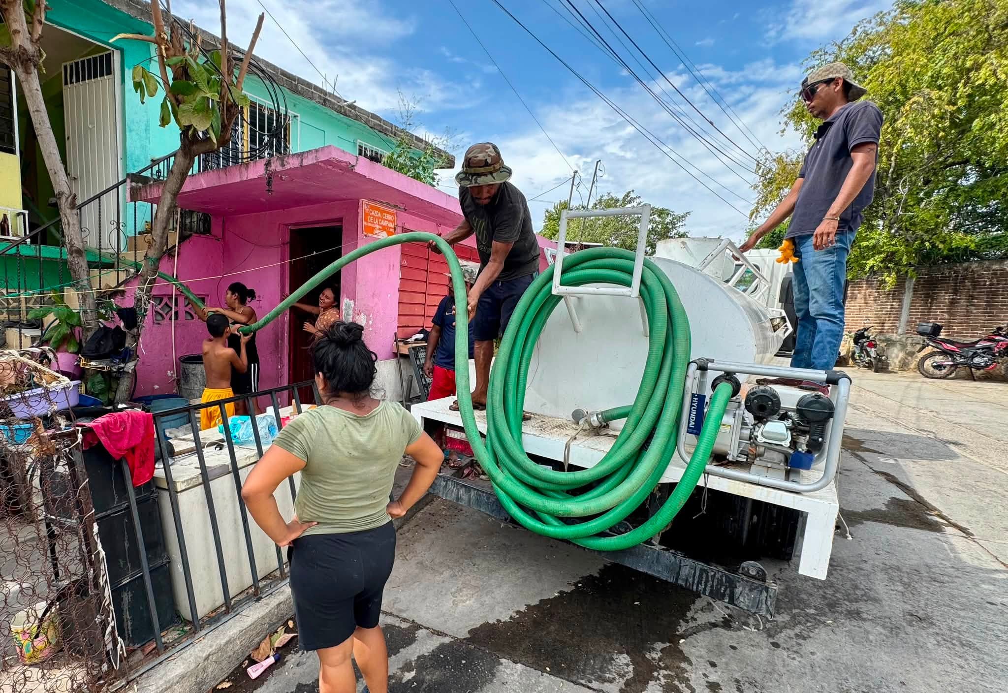Colonias de Coyuca de Benítez se organizan por falta de agua