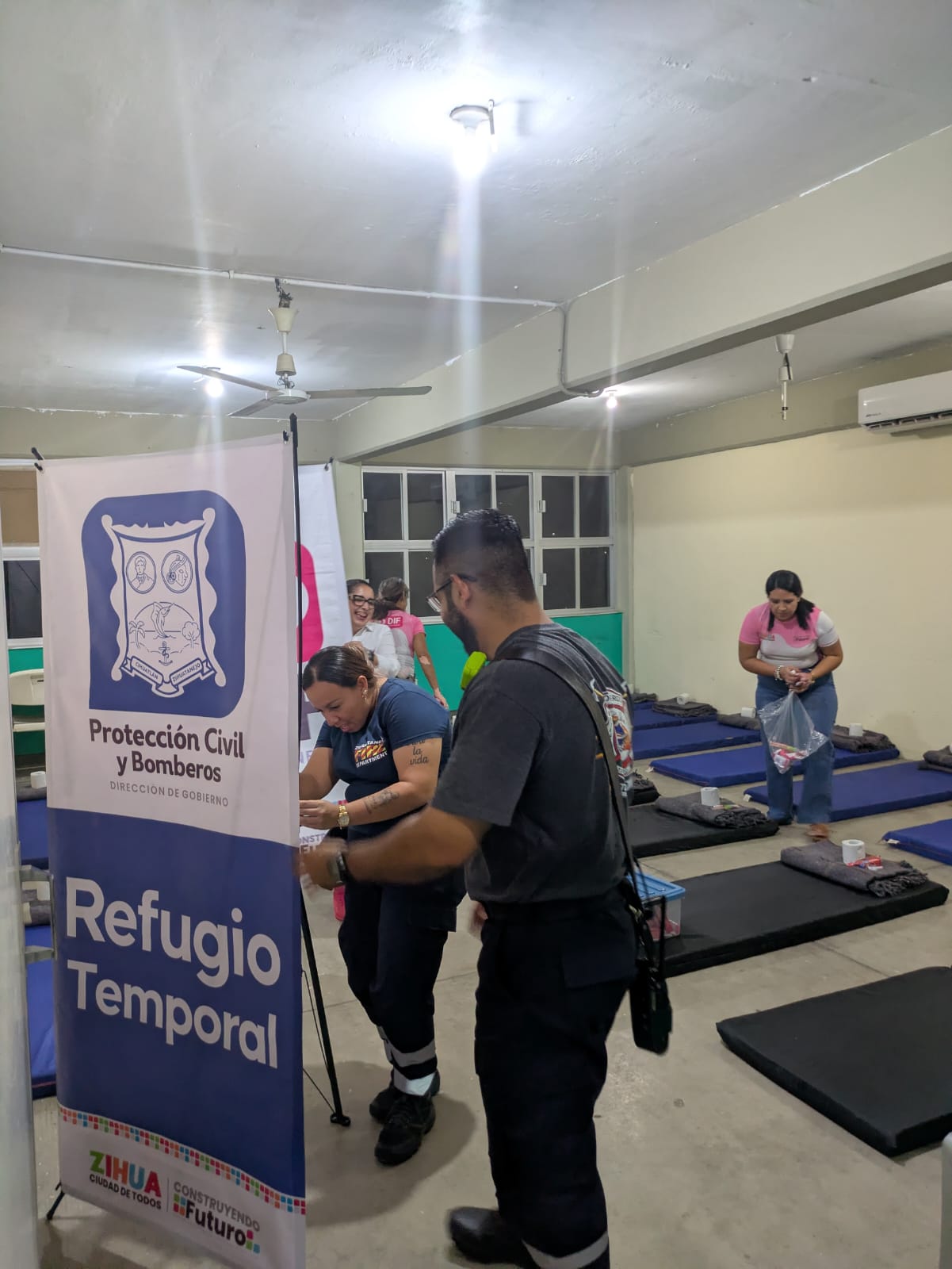 Activan refugio temporal en el CONALEP de Zihuatanejo ante la cercanía del huracán Polo