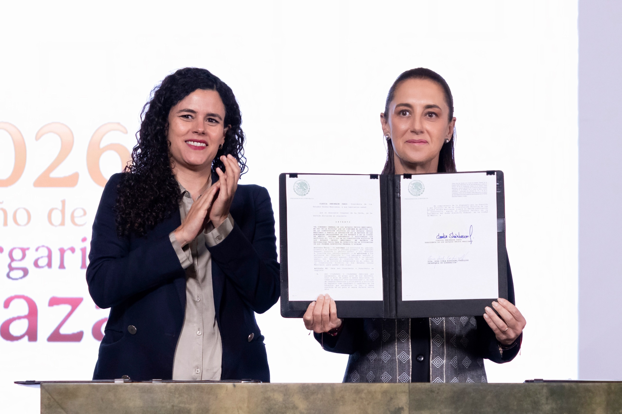 Presidenta Claudia Sheinbaum firma decreto de nacionalidad única mexicana para aspirantes a la Presidencia, gubernaturas y Jefatura de Gobierno; entra en vigor en 2028