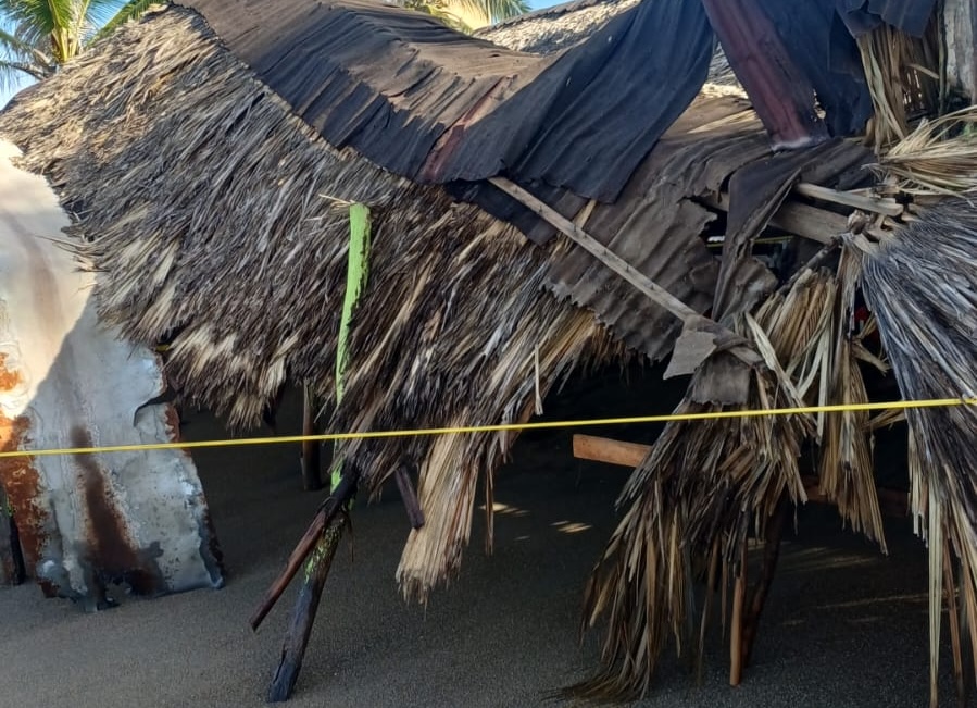 Daños en 30 restaurantes y caminos destruidos afectan a turisteros de Bahías de Papanoa