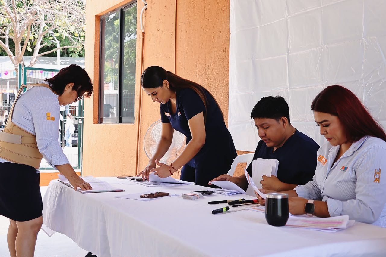 Gobierno de Zihuatanejo realiza la campaña número 13 de colposcopia