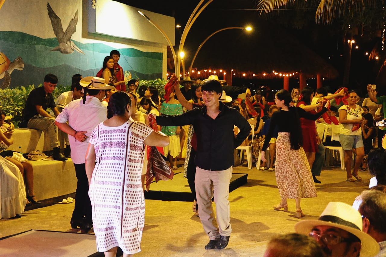 Gobierno de Zihuatanejo celebra la edición 25 del Fandango Costeño